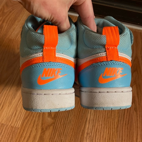 Kids Nike Shoes - Picture 4 of 11